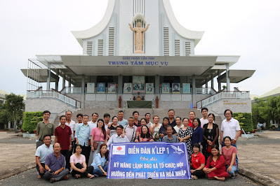 Lãnh đạo trong phát triển hòa nhập