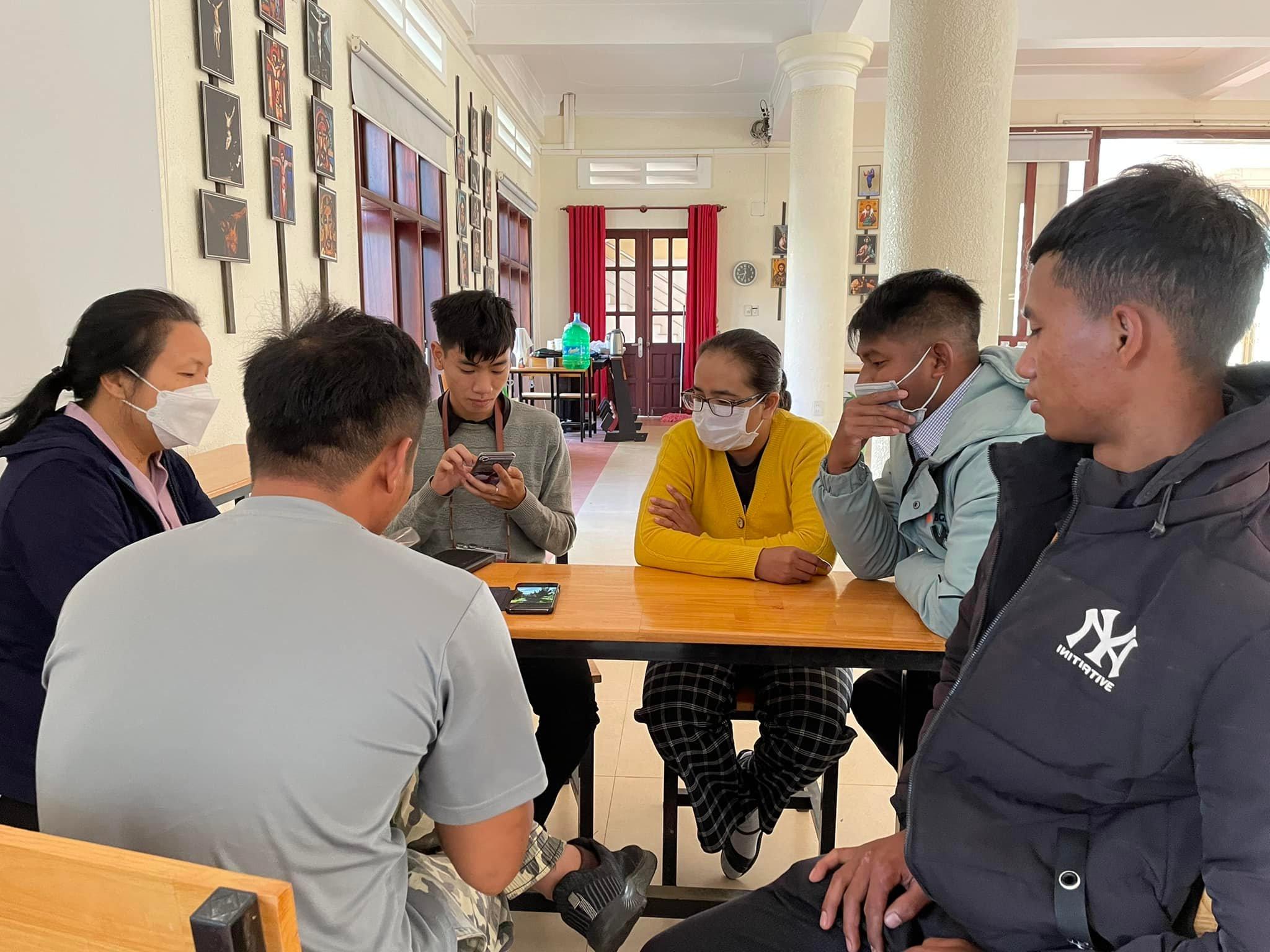 Lễ Cầu Mùa Ở Đạ Nhinh 1